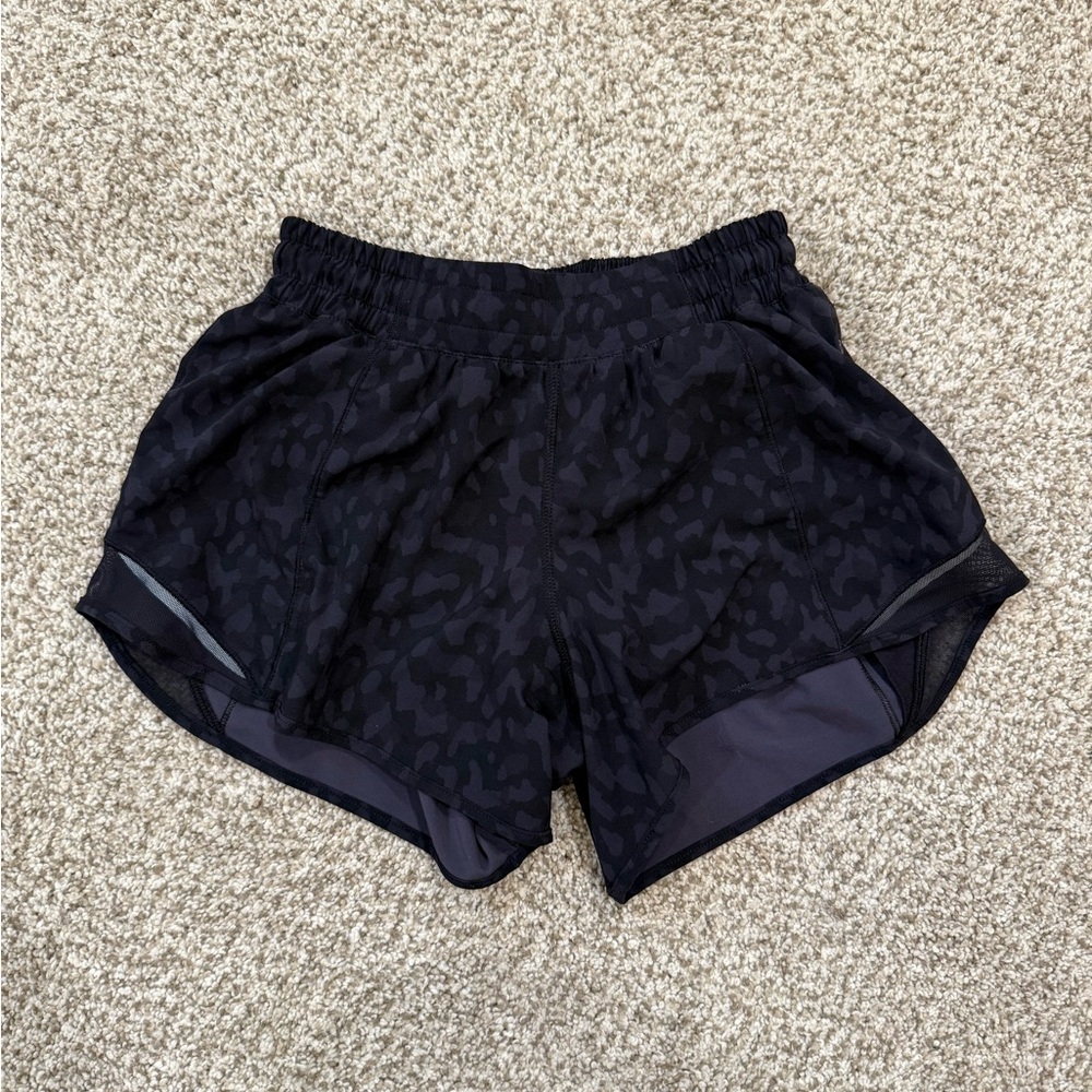 Lululemon Athletica Black Athletic Shorts 4 Tall